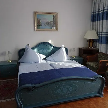 Motel Casa Verde *